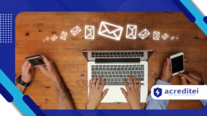 Como eram os primeiros e-mails enviados na história